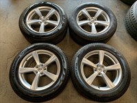 2017 Volvo XC90 Factory 18 Wheels Tires OEM 70425 Rims 31423515 Pirelli DOT 2016