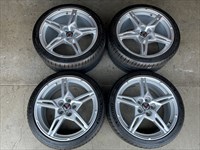 Four 2021 Corvette C8 Factory 19 20 Wheels Tires OEM Rims Michelin Take Offs