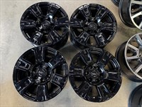 Four 2021 Nissan Titan Armada factory 18 Wheels Rims OEM 62752 Gloss Black 